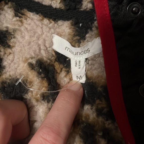 Leopard fleece pullover. Size Medium - Picture 2 of 2